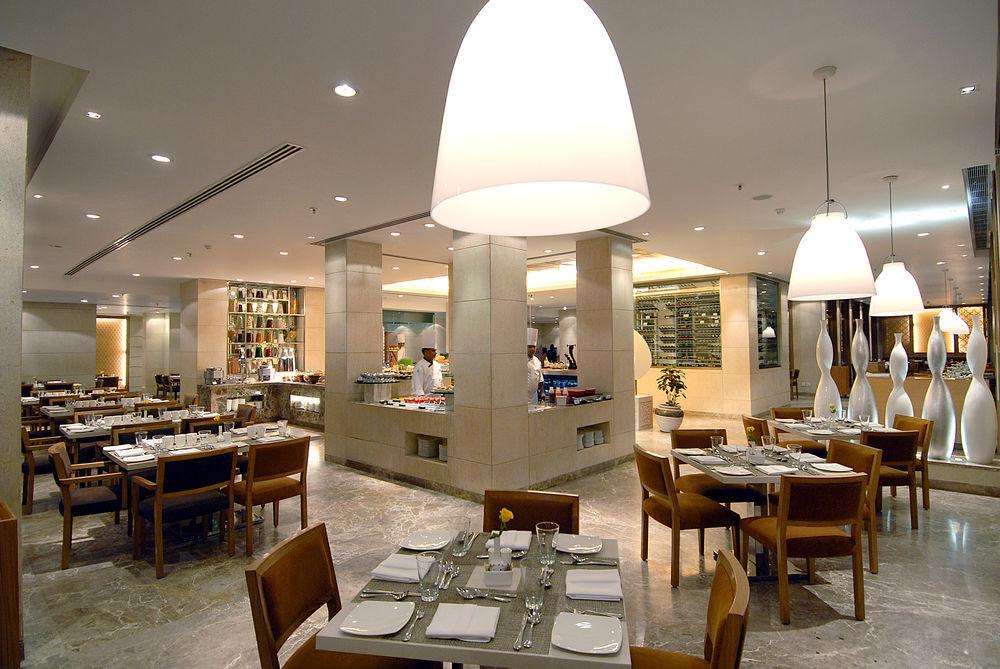 Jaypee Palace Hotel Agra  Zewnętrze zdjęcie