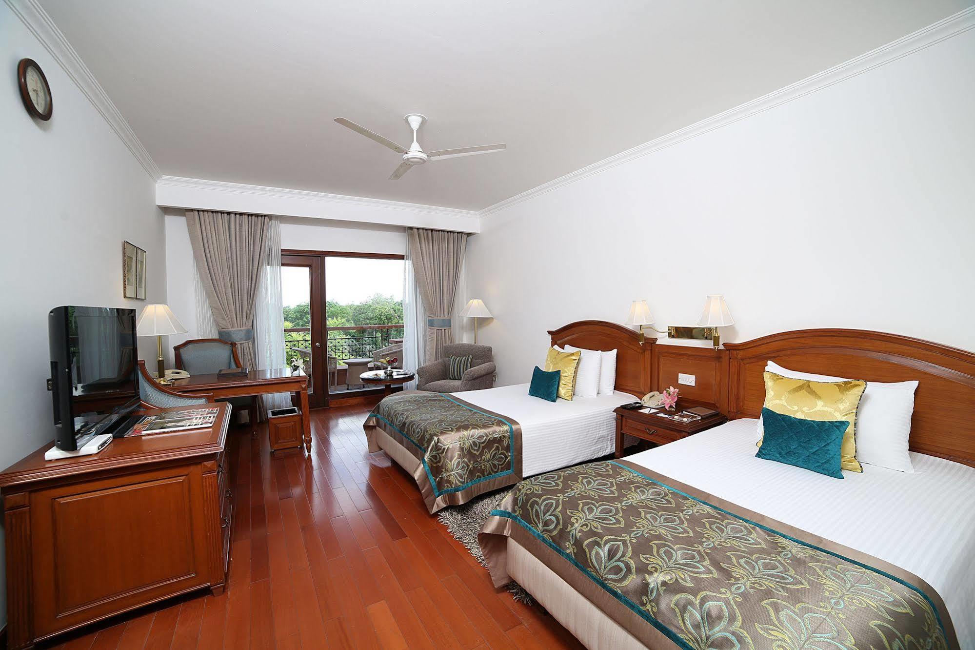 Jaypee Palace Hotel Agra  Zewnętrze zdjęcie