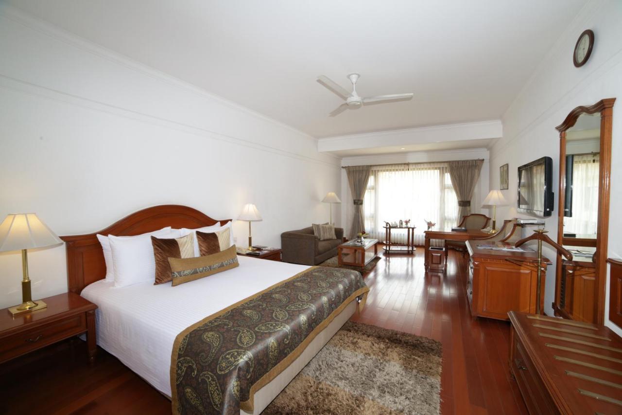 Jaypee Palace Hotel Agra  Zewnętrze zdjęcie